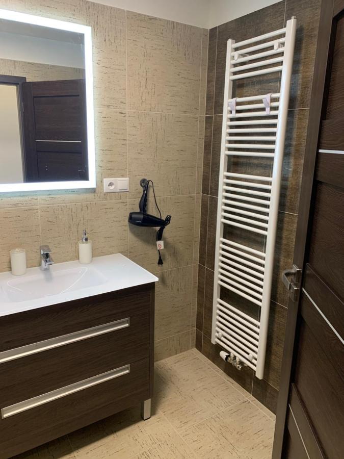 Apartman Na Plachte Hradec Králové Kültér fotó